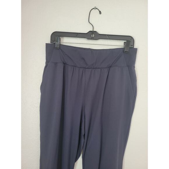 L.L. Bean Women's VentureSoft Knit Relaxed Joggers Women's Size Medium Navy Blue - Picture 3 of 12